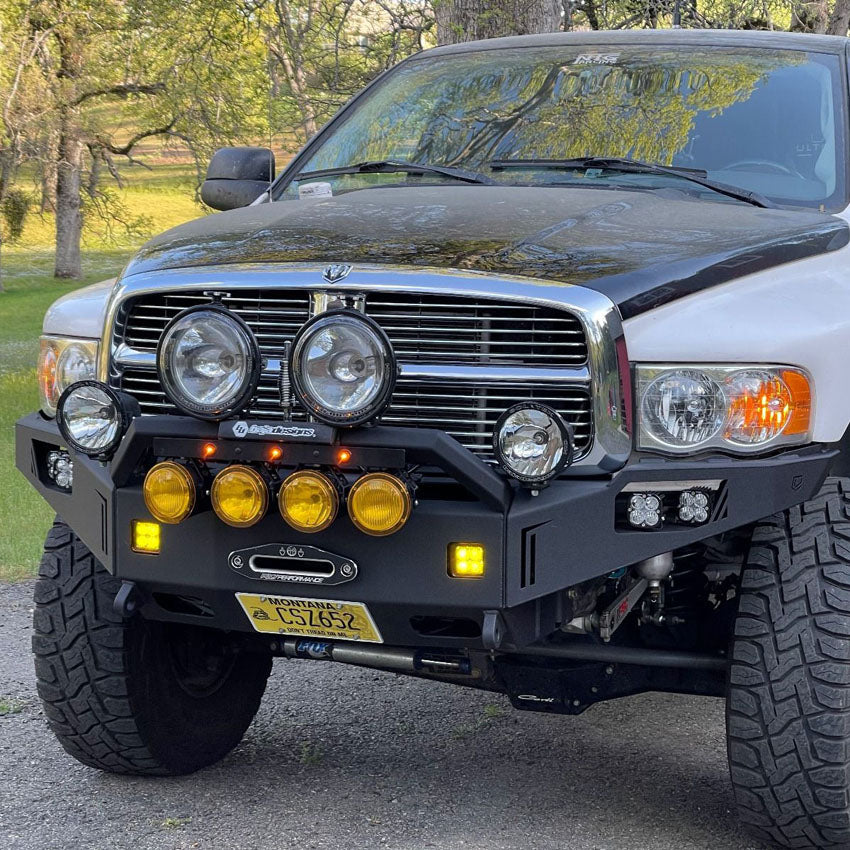 2003-2005 RAM 2500/3500 OCTANE SERIES FRONT WINCH BUMPER Front View