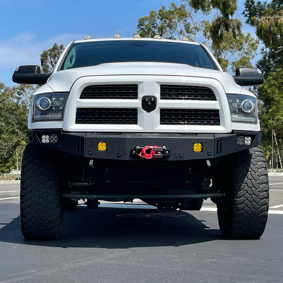 2010-2018 RAM 2500/3500 OCTANE SERIES FRONT WINCH BUMPER Front View