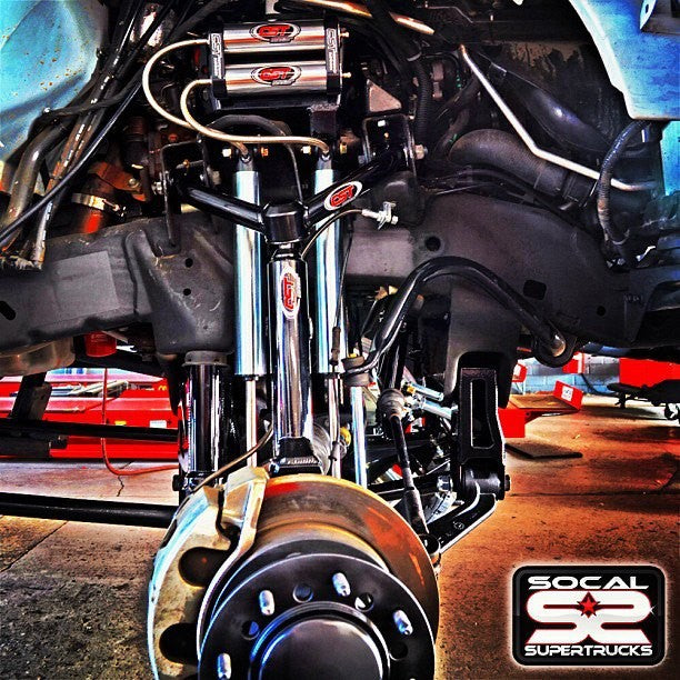 CST 11-19 GM 2500 / 3500 6-8″ Stage 8 Suspension System (Dual Shocks w/ Uniball UCA’s)