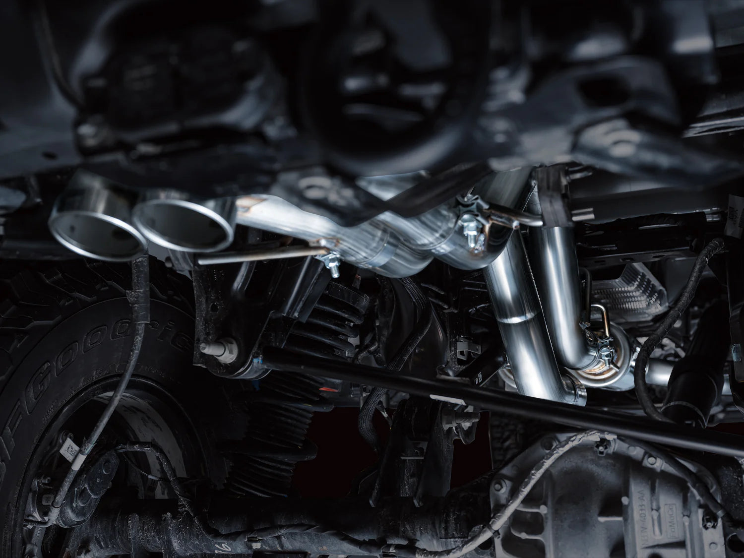SWITCHPATH EXHAUST FOR THE 22-24 FORD BRONCO RAPTOR Close-up Display on Vehicle