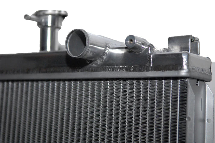 04-14 Nissan Titan / 05-14 Armada / 04-13 Infiniti QX56 All-Aluminum Radiator Front View