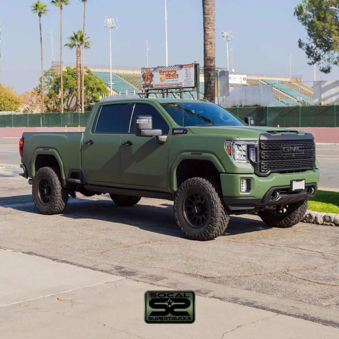 CST 20-25 GM 2500 4″ Stage 3 Suspension System w/ FOX 2.0 IFP’s