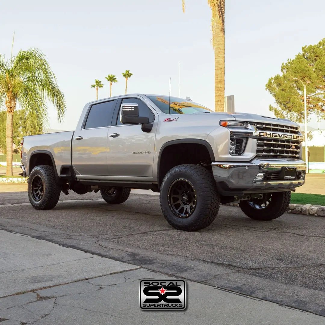CST 20-25 GM 2500 4″ Stage 3 Suspension System w/ FOX 2.0 IFP’s