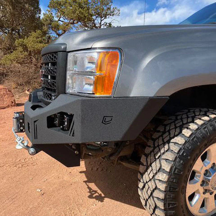 2011-2014 GMC 2500HD/3500HD FRONT OCTANE WINCH BUMPER Front View