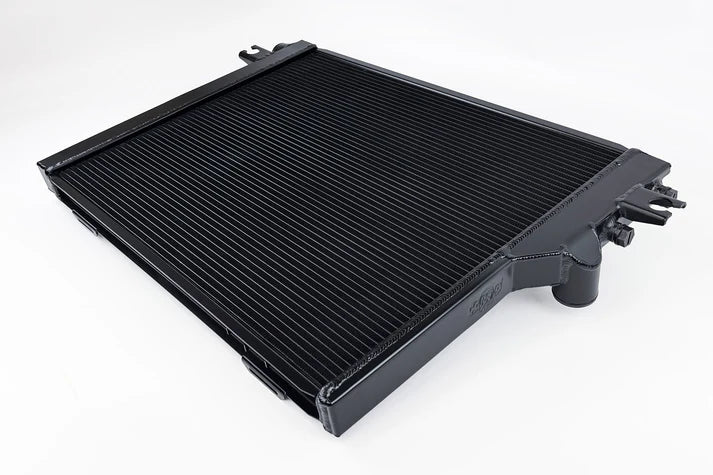BMW E28 M5 / E24 M6/635CSi High-Performance All-Aluminum Radiator Front View