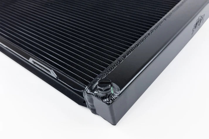 BMW E28 M5 / E24 M6/635CSi High-Performance All-Aluminum Radiator Front View