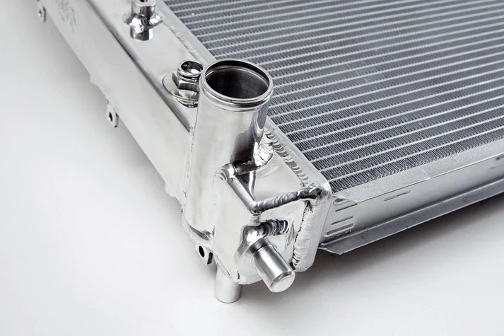 09-14 Cadillac CTS-V (Sedan/Coupe/Wagon) High-Performance All-Aluminum Radiator Front View