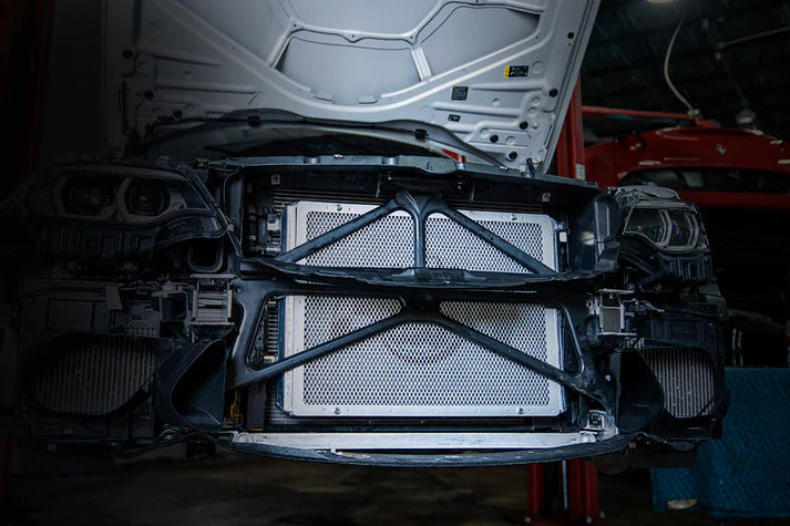 BMW F8X M3/M4 Front Mount Heat Exchanger w/ rock guard Front View