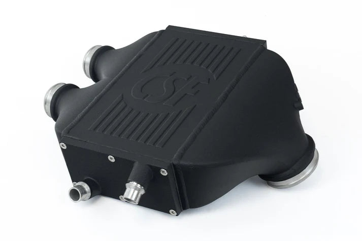 F8X M3 / M4 / M2 Comp Top Mount Charge-Air-Cooler Front View