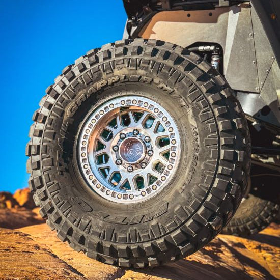 74WELD | Race Inspired 8 Lug Hub Cap Front View