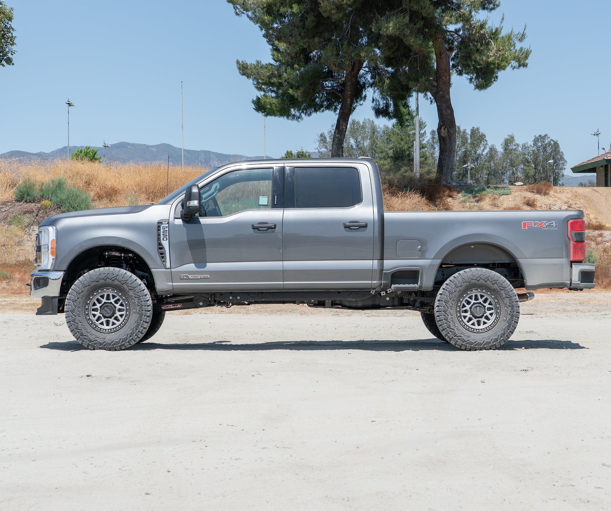 '23+ F250/F350 Carli E-Venture System Display on Vehicle