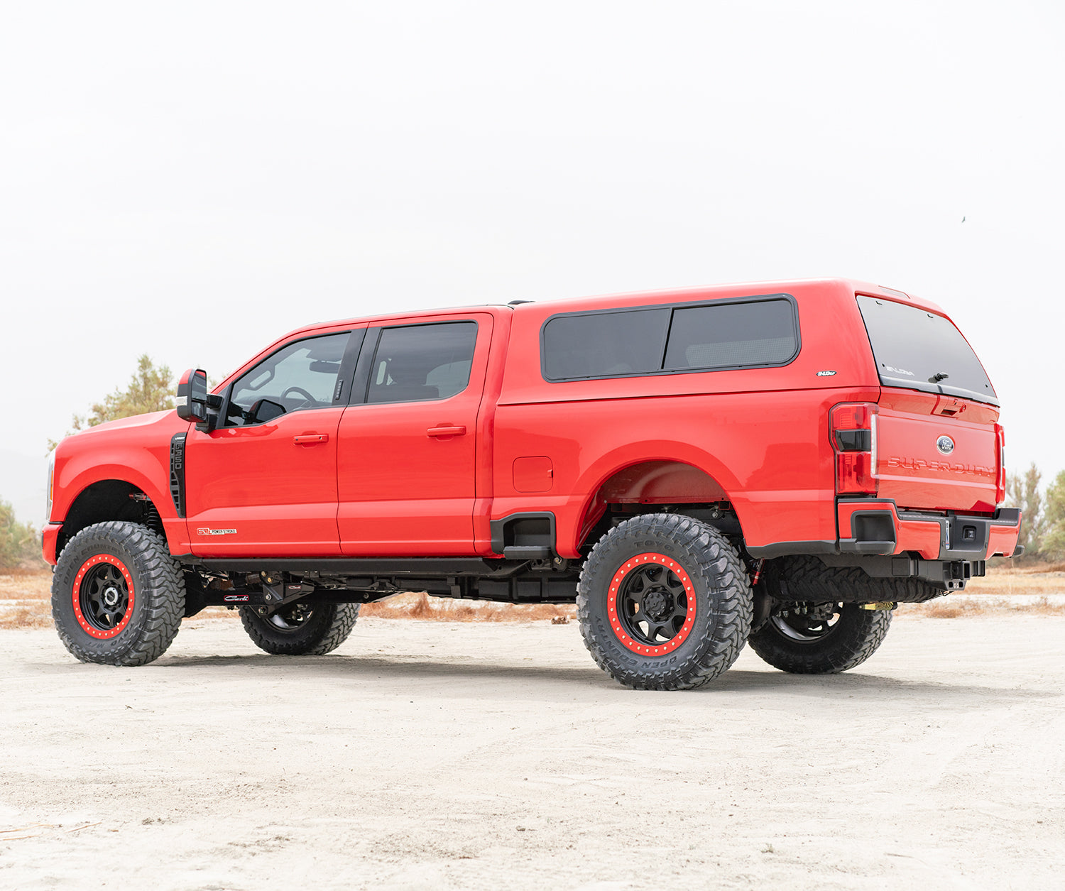 23+ Ford F250/F350 Carli Dominator System - 5.5" Lift Display on vehicle