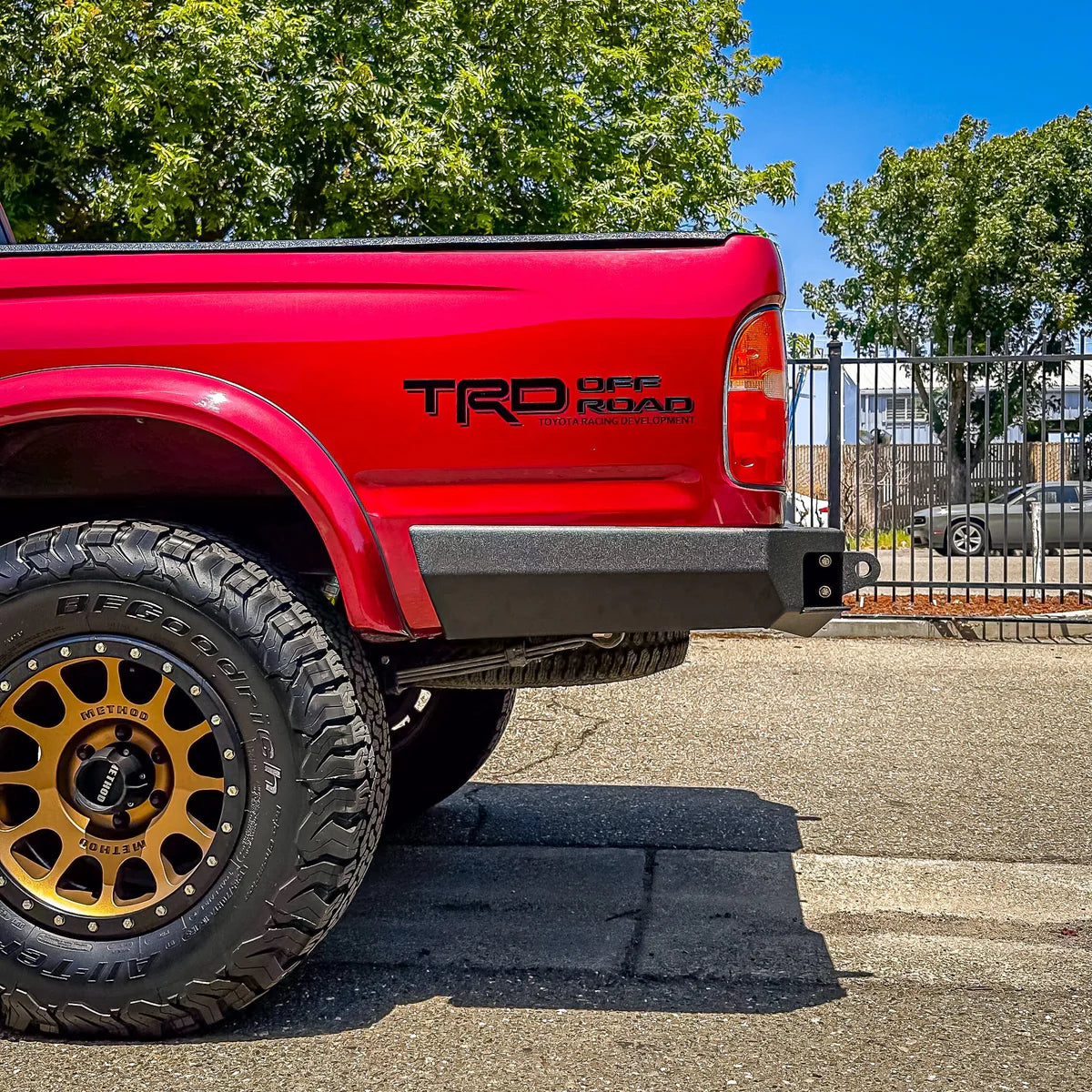 1995-2004 TOYOTA TACOMA HIGH CLEARANCE REAR BUMPER Front View