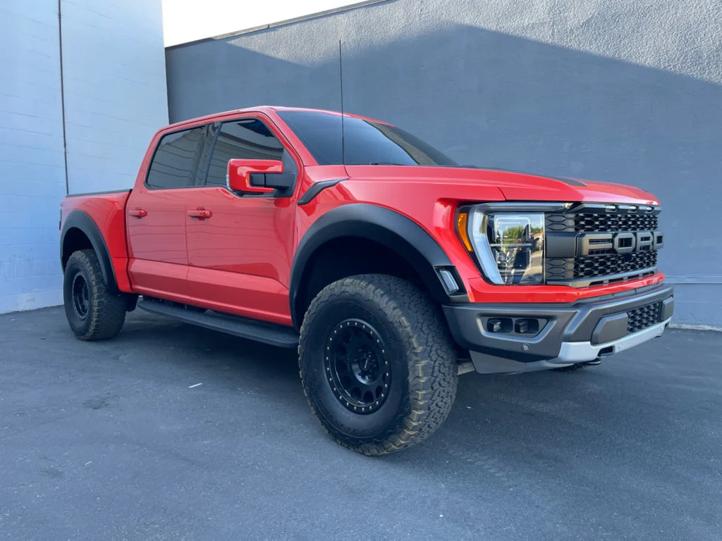 2021-2022 Ford Raptor Fenders Display on Vehicle