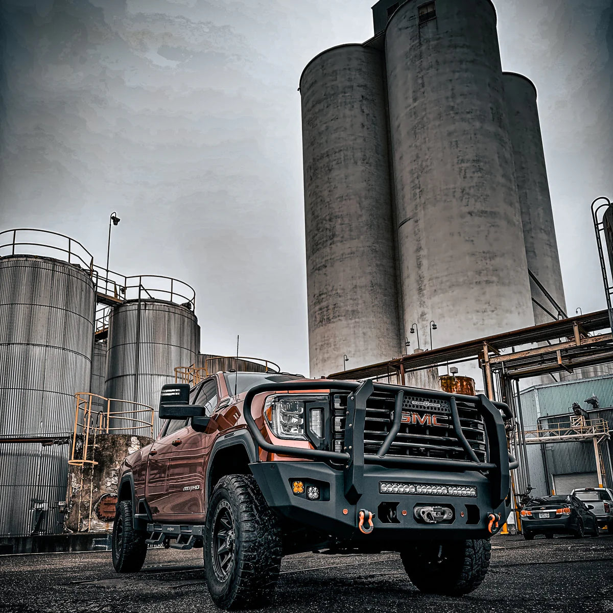 2020-2023 GMC SIERRA 2500/3500 ATTITUDE FRONT WINCH BUMPER W/ GUARD Front View