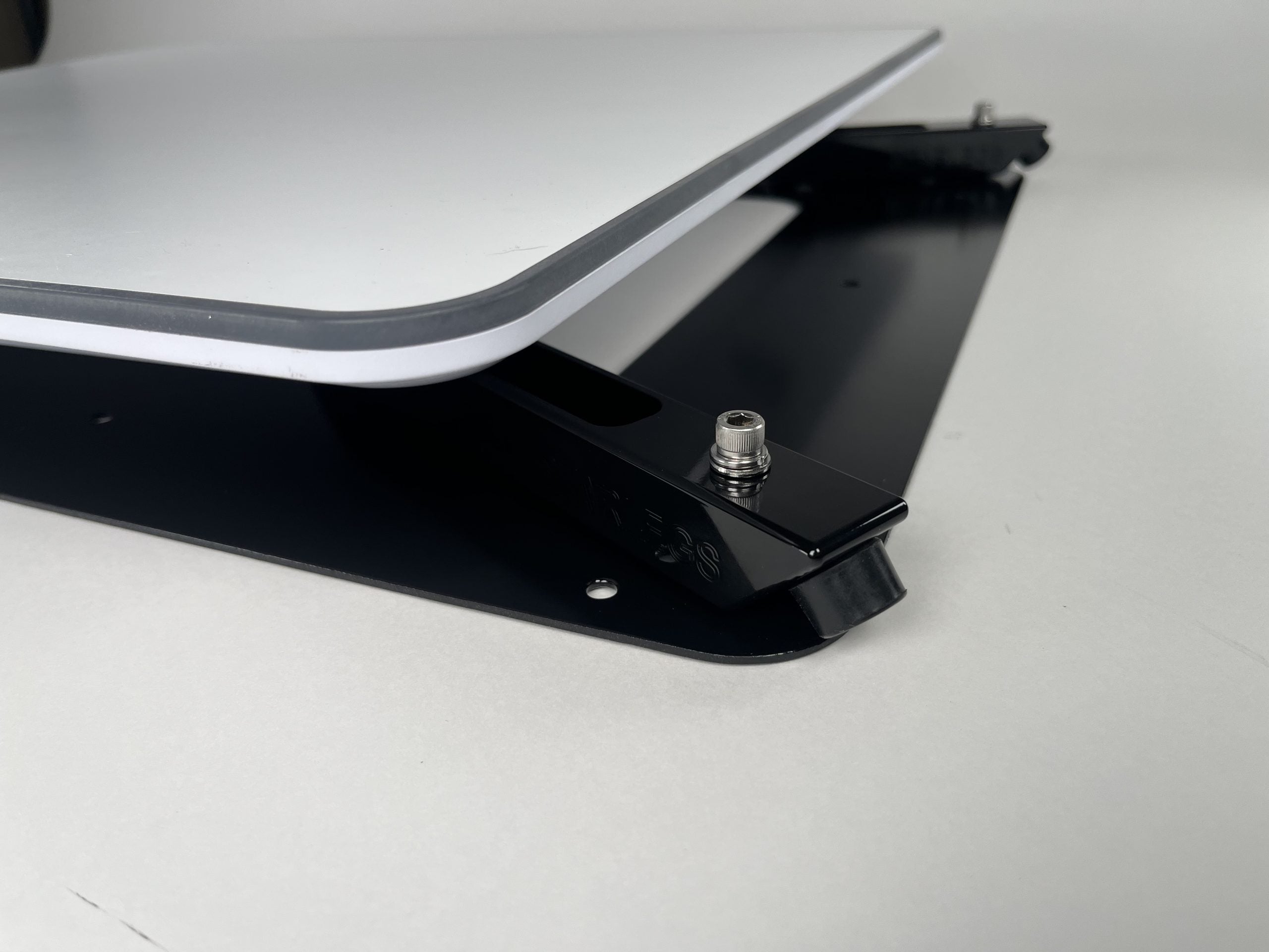 Starlink High Performance In Motion Dish Mount – STARLEGS