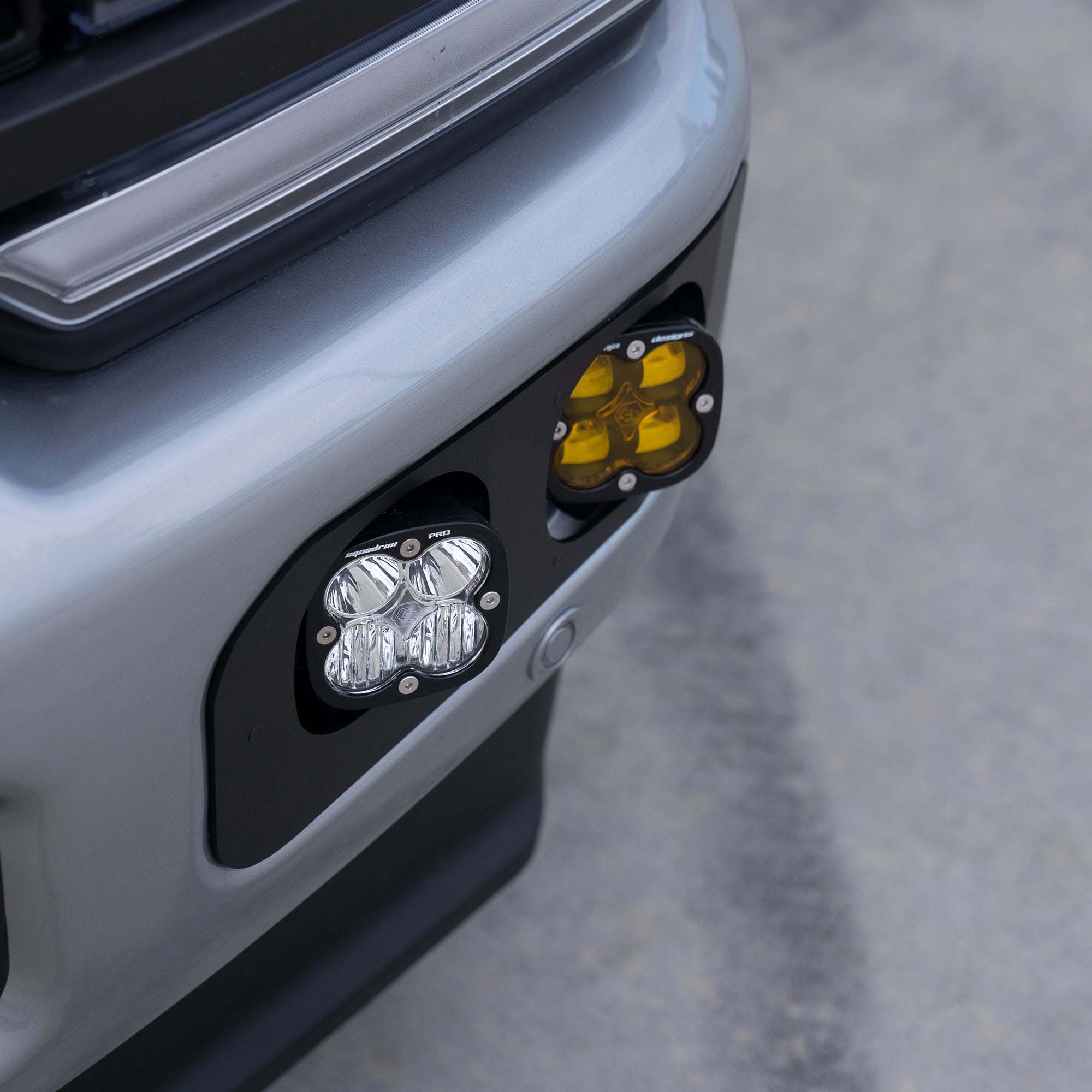 23+ Ford F250/F350 Squadron SAE/Squadron Pro Dual Fog Pocket Kit Close-up Display on Vehicle