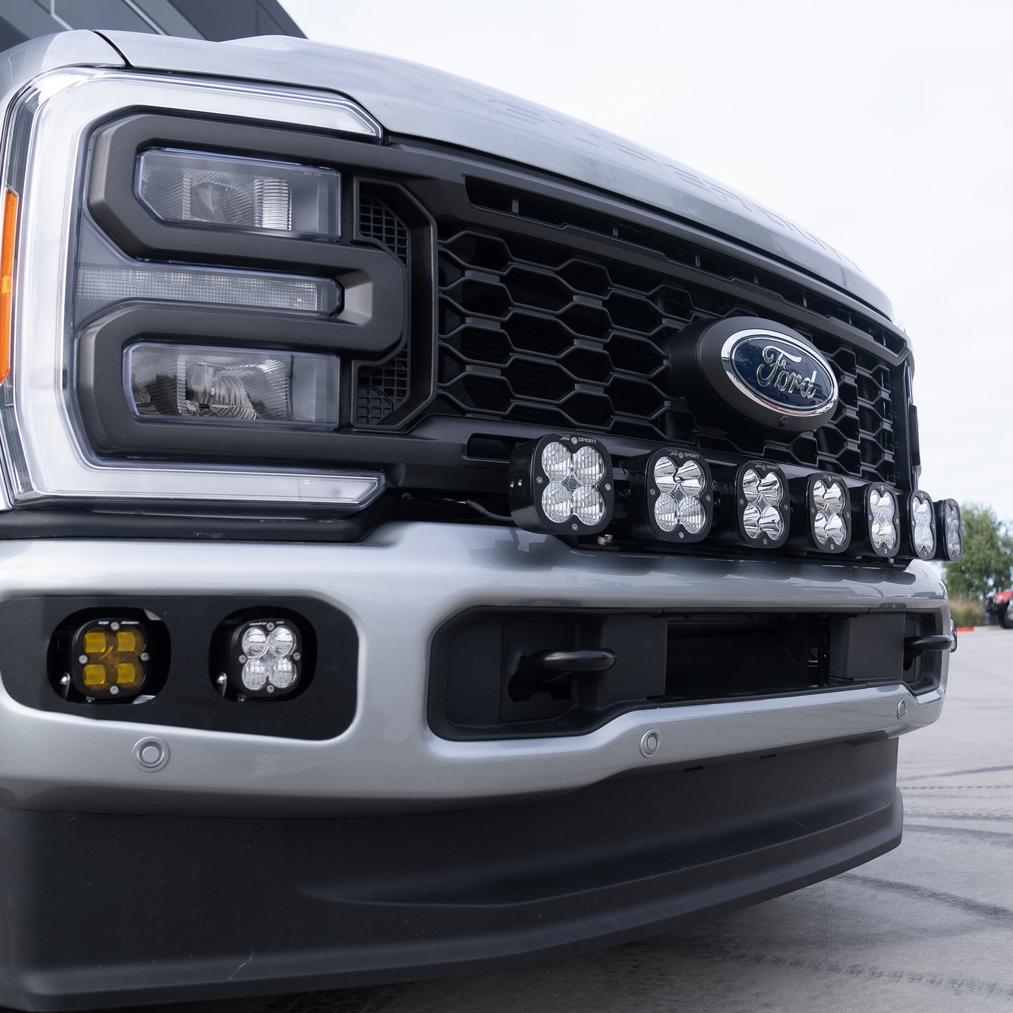23+ Ford F250/F350 Squadron SAE/Squadron Sport Dual Fog Pocket Kit Display on Vehicle