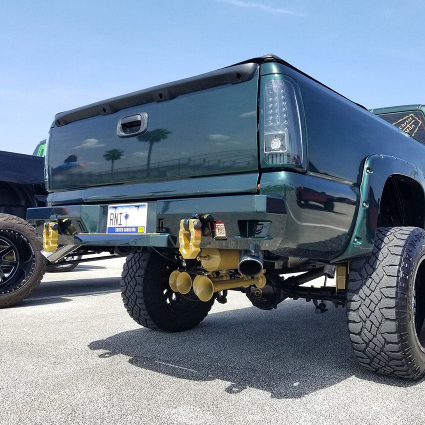 1999-2007 GMC SIERRA 1500/2500/3500 OCTANE REAR BUMPER Front View
