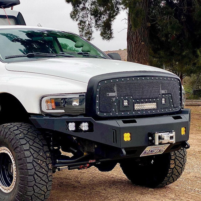 2003-2005 RAM 2500/3500 OCTANE SERIES FRONT WINCH BUMPER Front View