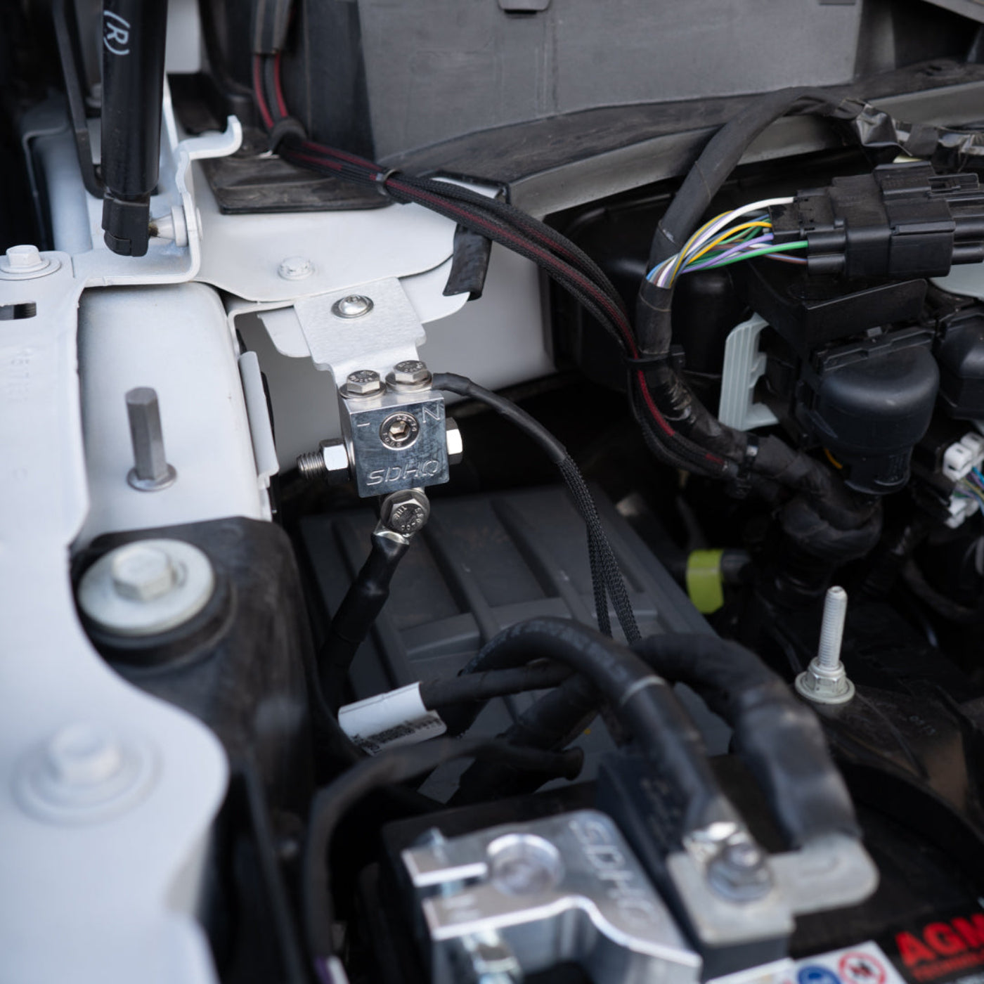 2023-2025 Ford F250/F350 Billet Dual Battery Terminal Upgrade Kit installed