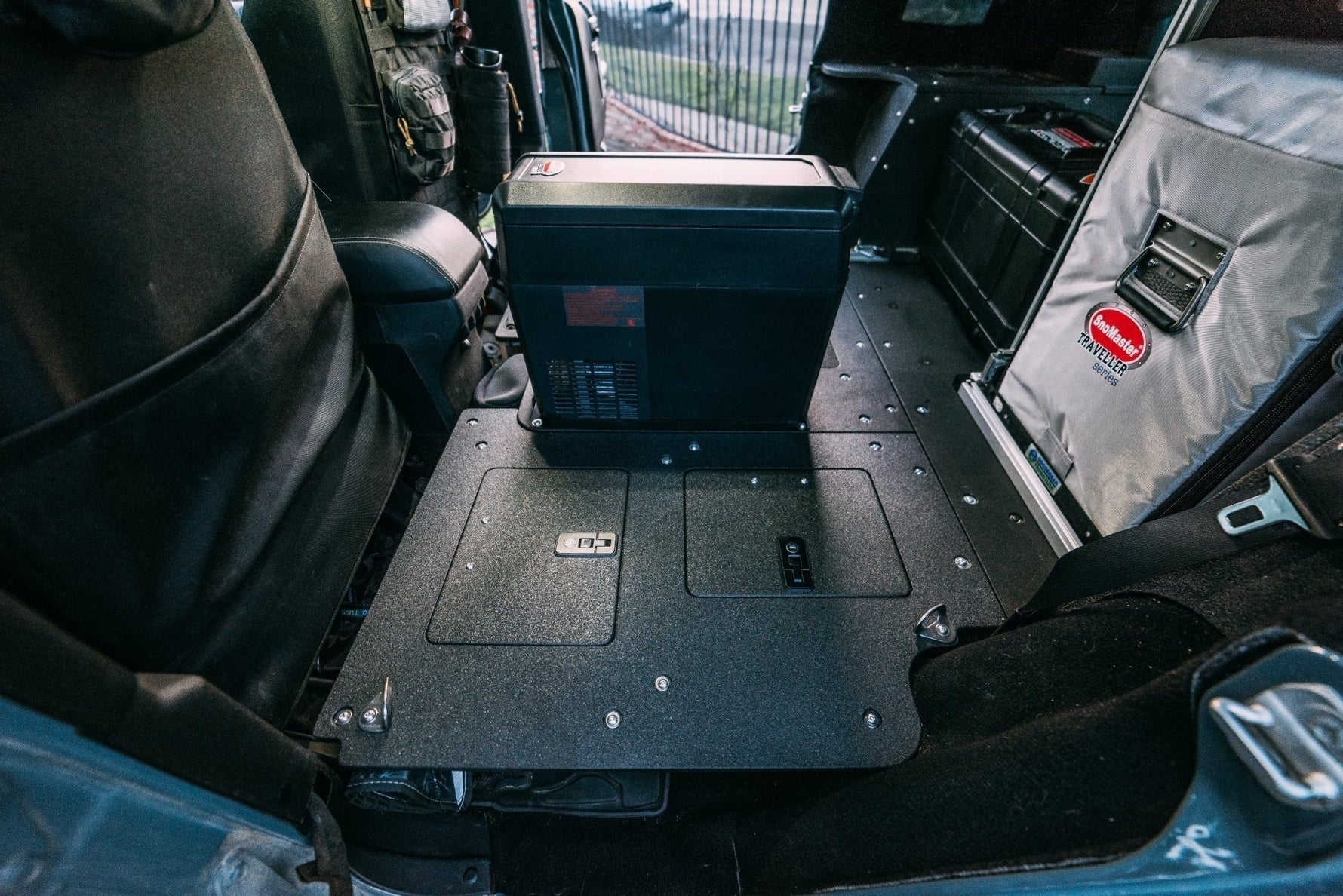 Jeep Wrangler 2007-2018 JKU 4 Door - Second Row Seat Delete Plate System Front View