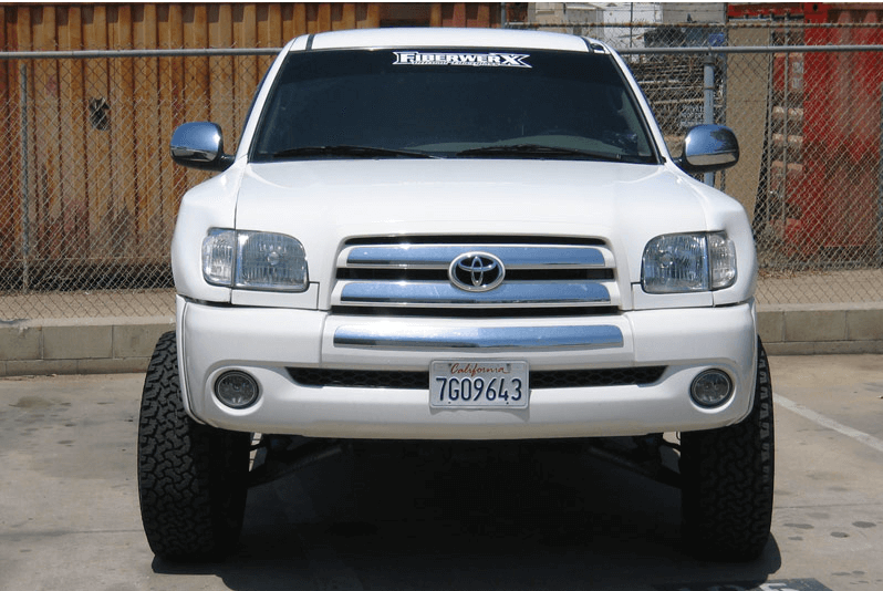 '00-06 Toyota Tundra Double Cab Fenders | 4" Bulge Display on Vehicle