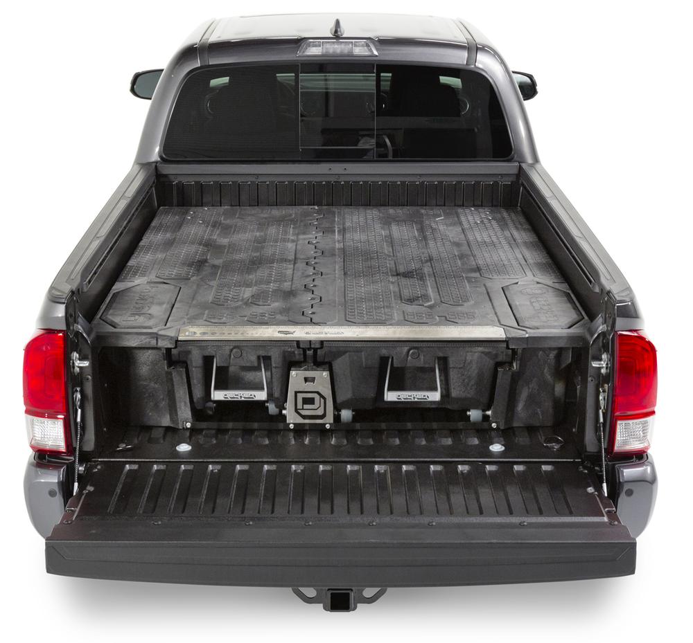 '05-18 Toyota Tacoma Truck Bed Storage System Display in vehicle