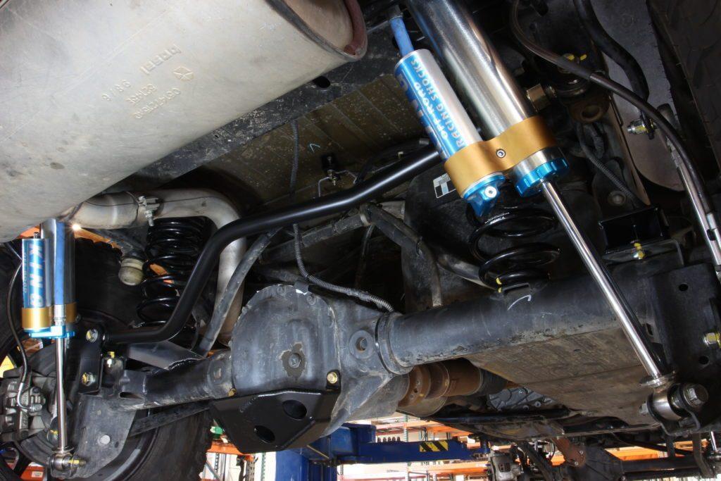 '07-17 Jeep JKU Dana 44 Differential Guard Display on Vehicle