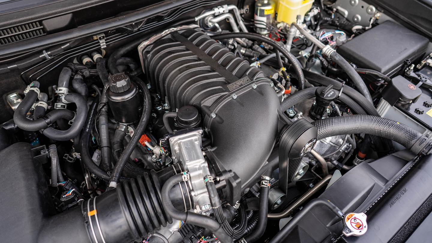 '08-21 200 Series Toyota Land Cruiser 5.7L V8-TVS2650 Supercharger Kit Display in vehicle