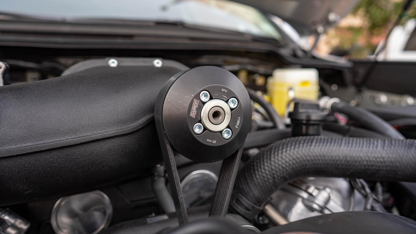 '08-21 200 Series Toyota Land Cruiser 5.7L V8-TVS2650 Supercharger Kit Close-up Display in Vehicle