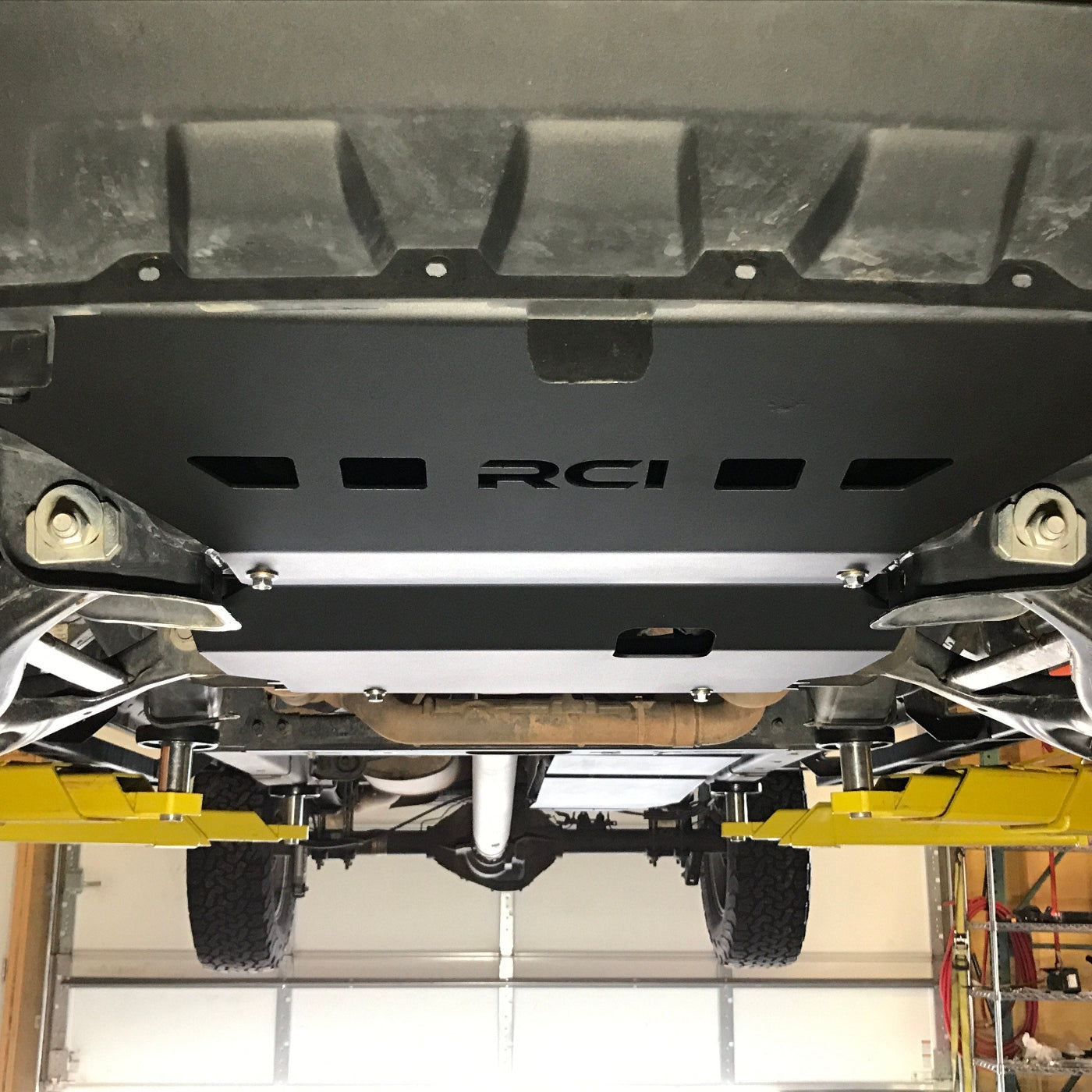 09-14 Ford F150 Engine Skid Plate RCI Off Road (front view)