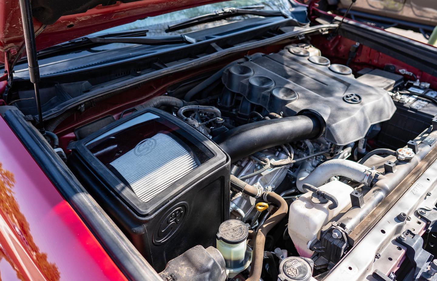 '10-22 Toyota 4Runner S&B Filters Cold Air Intake display