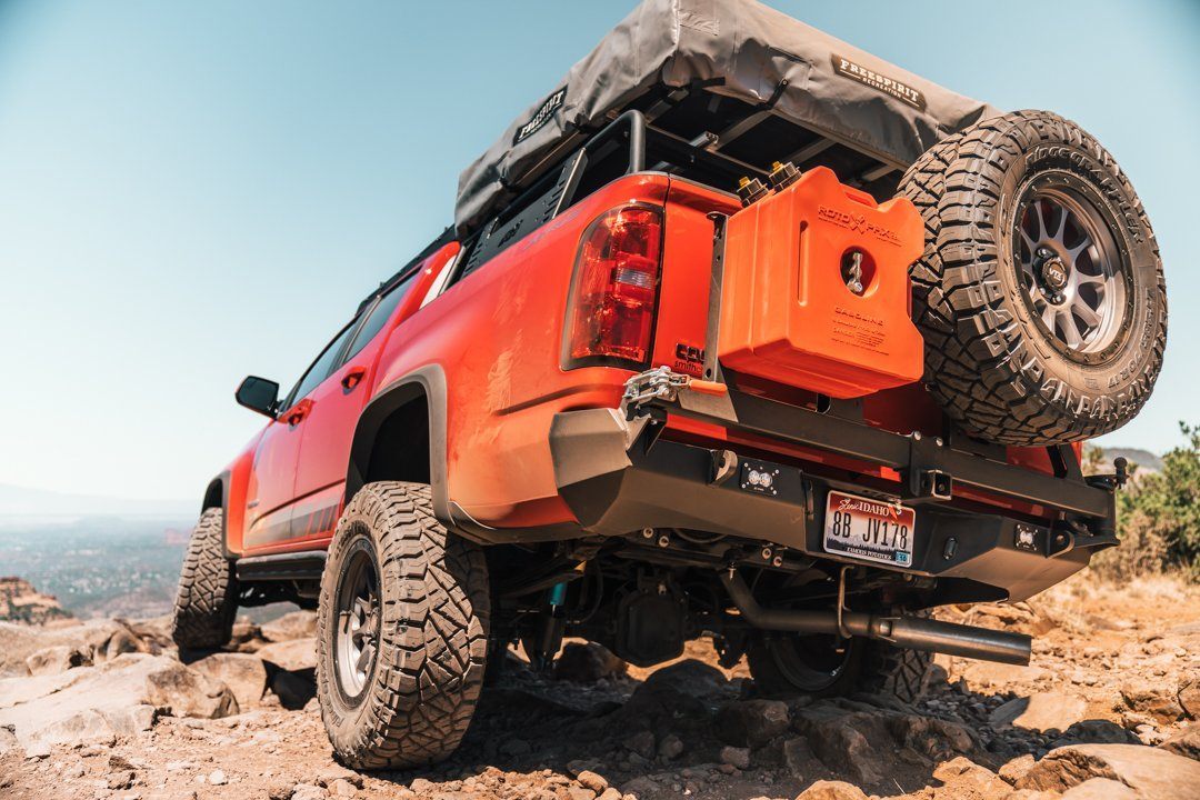 '15-20 Chevy Colorado Z71 & ZR2 CBI Off-Road Rear Bumper Display on Vehicle