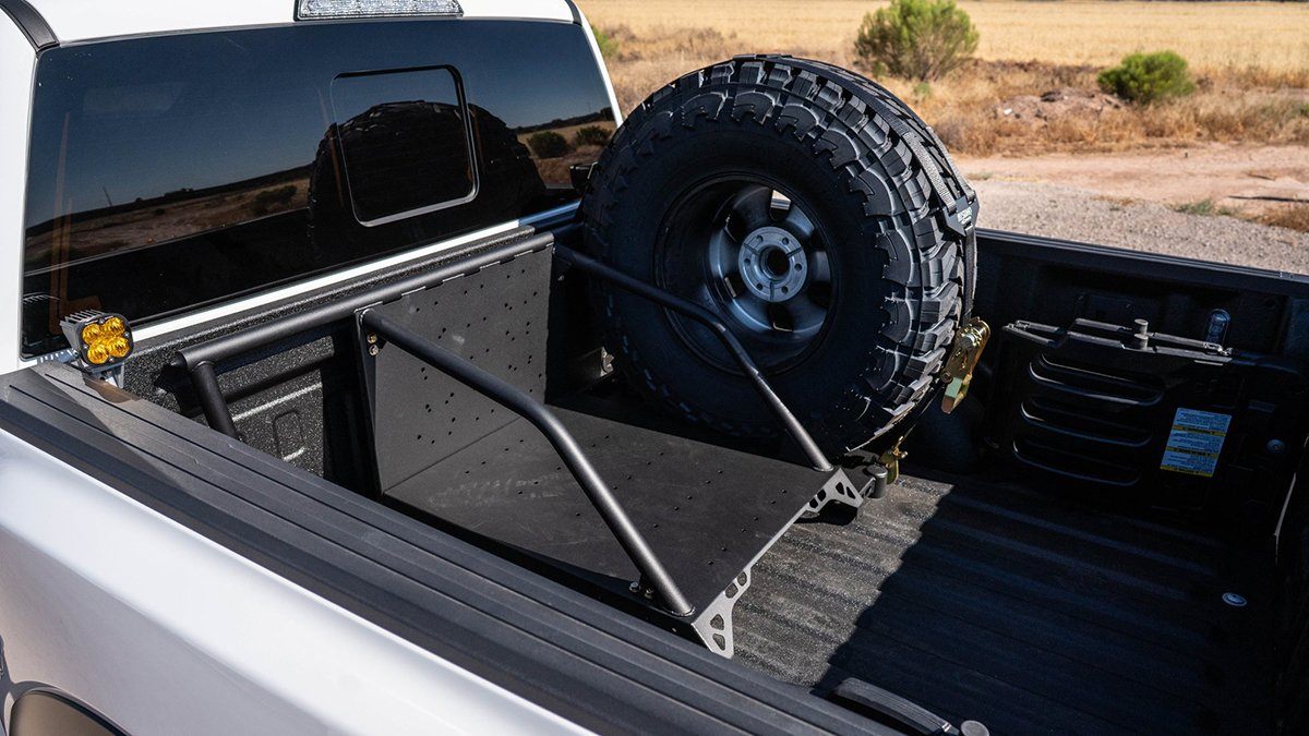 '17-20 Ford Raptor SDHQ Built In Bed Chase Rack Chase Rack SDHQ Off Road