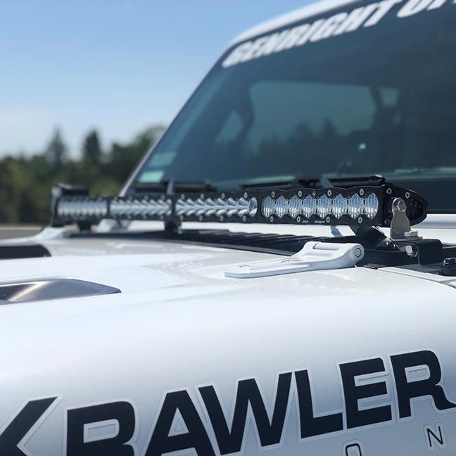 '18-22 Jeep JL Squadron Series & 40" S8 Cowl Mounting Kit Lighting Baja Designs Close-up display on Vehicle