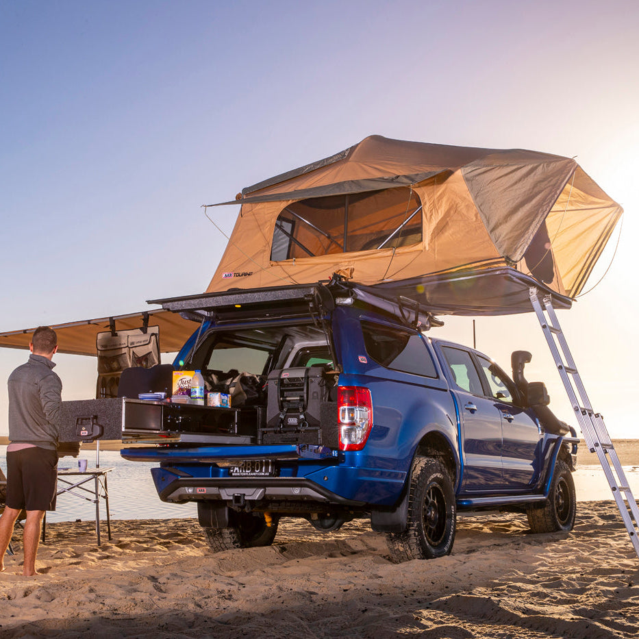 ARB Flinders Rooftop Tent display