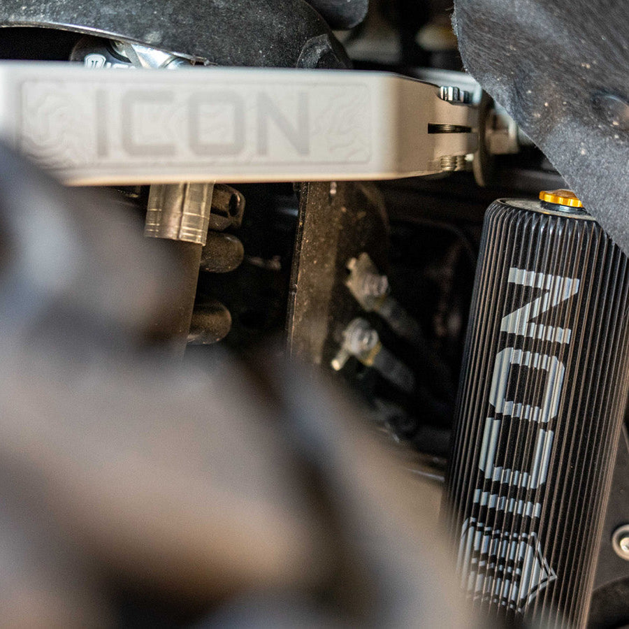 21-23 Ford Bronco Icon 2.5 VS Finned RR CDEV Front Coilover Kit display