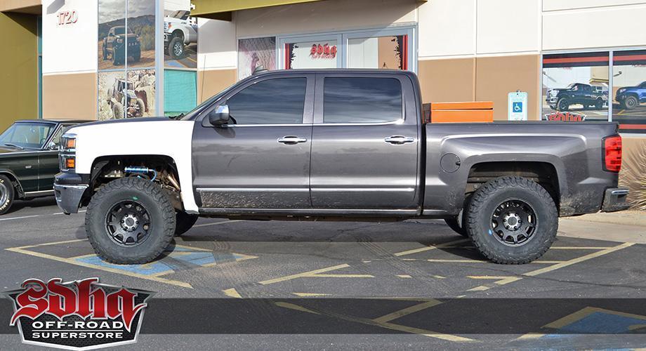 Fox Shocks | Chevy/GMC 2500/3500HD