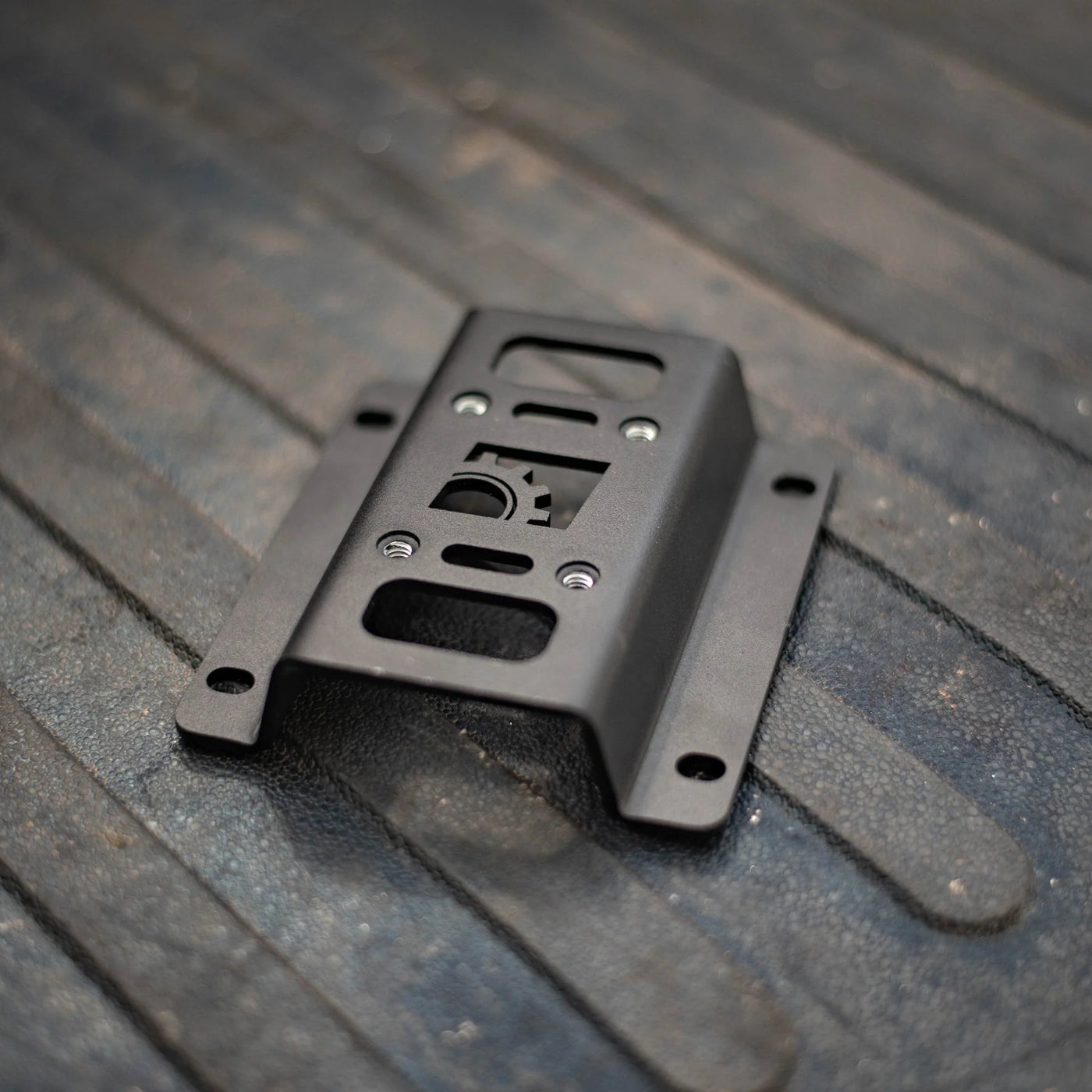 Boxlink Replacement Mounting Plate (Single Plate) Close-up Display 