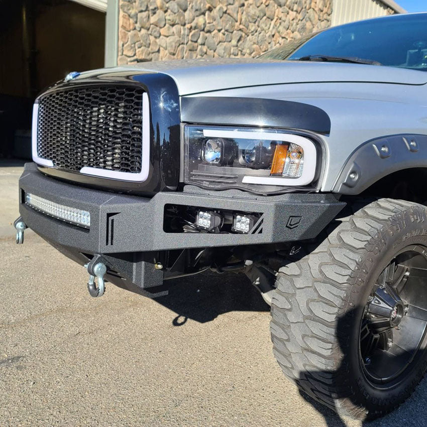 2003-2005 RAM 2500/3500 OCTANE SERIES FRONT BUMPER Front View