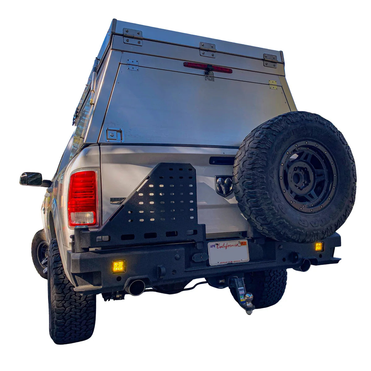 2009-2018 RAM 1500 OCTANE DUAL SWING OUT REAR BUMPER Front View