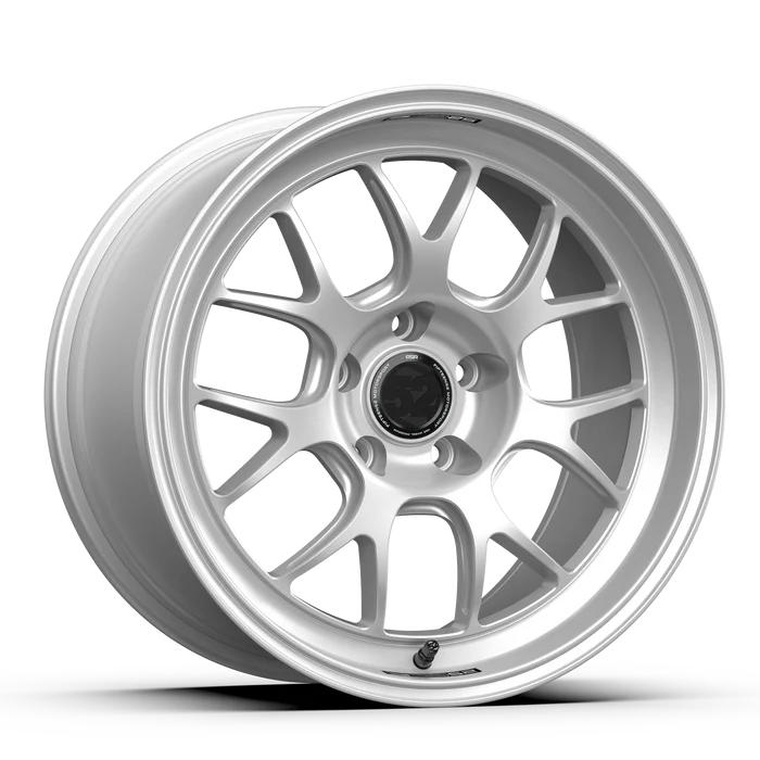 Fifteen52 Vertex RSR Wheels