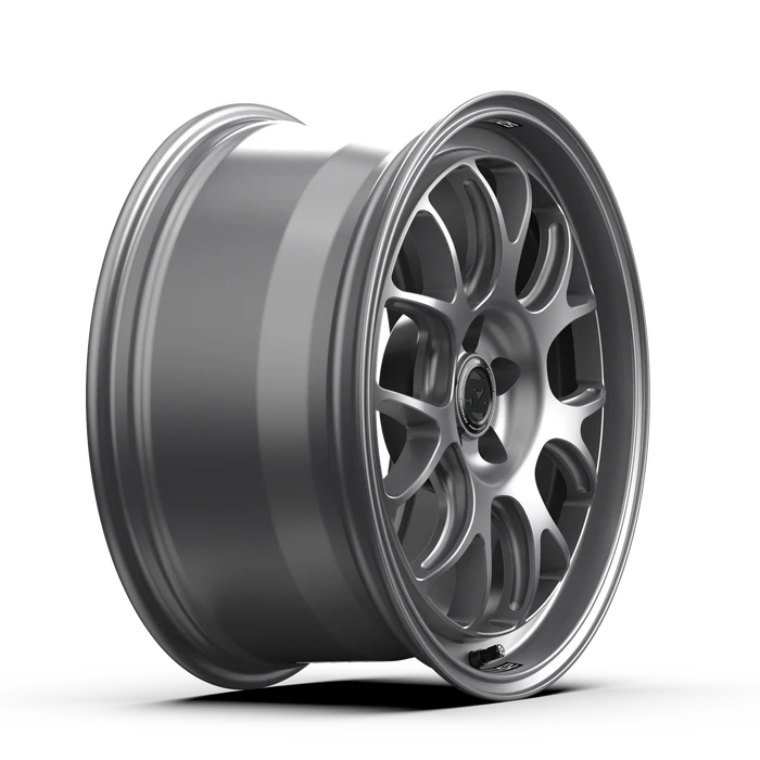 Fifteen52 Vertex RSR Wheels