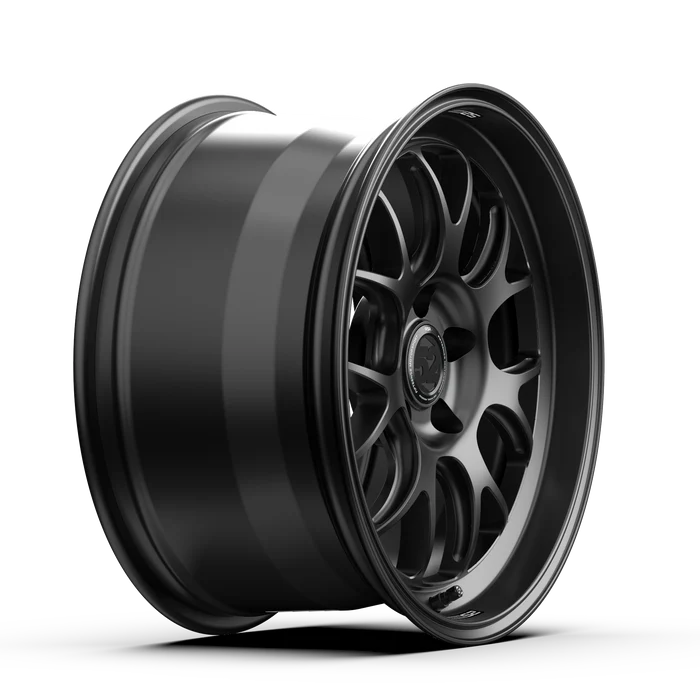 Fifteen52 Vertex RSR Wheels