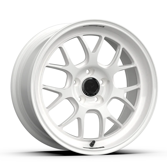 Fifteen52 Vertex RSR Wheels