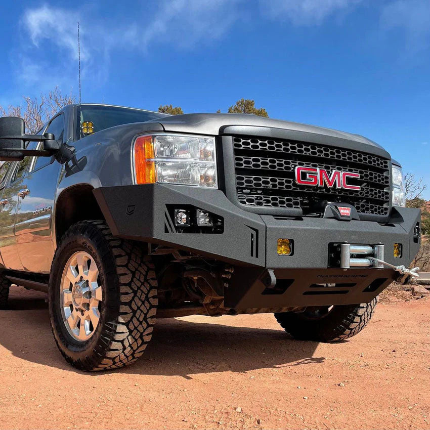 2011-2014 GMC 2500HD/3500HD FRONT OCTANE WINCH BUMPER Front View