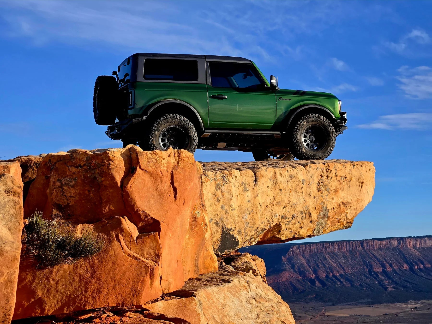 Bronco Rock Sliders