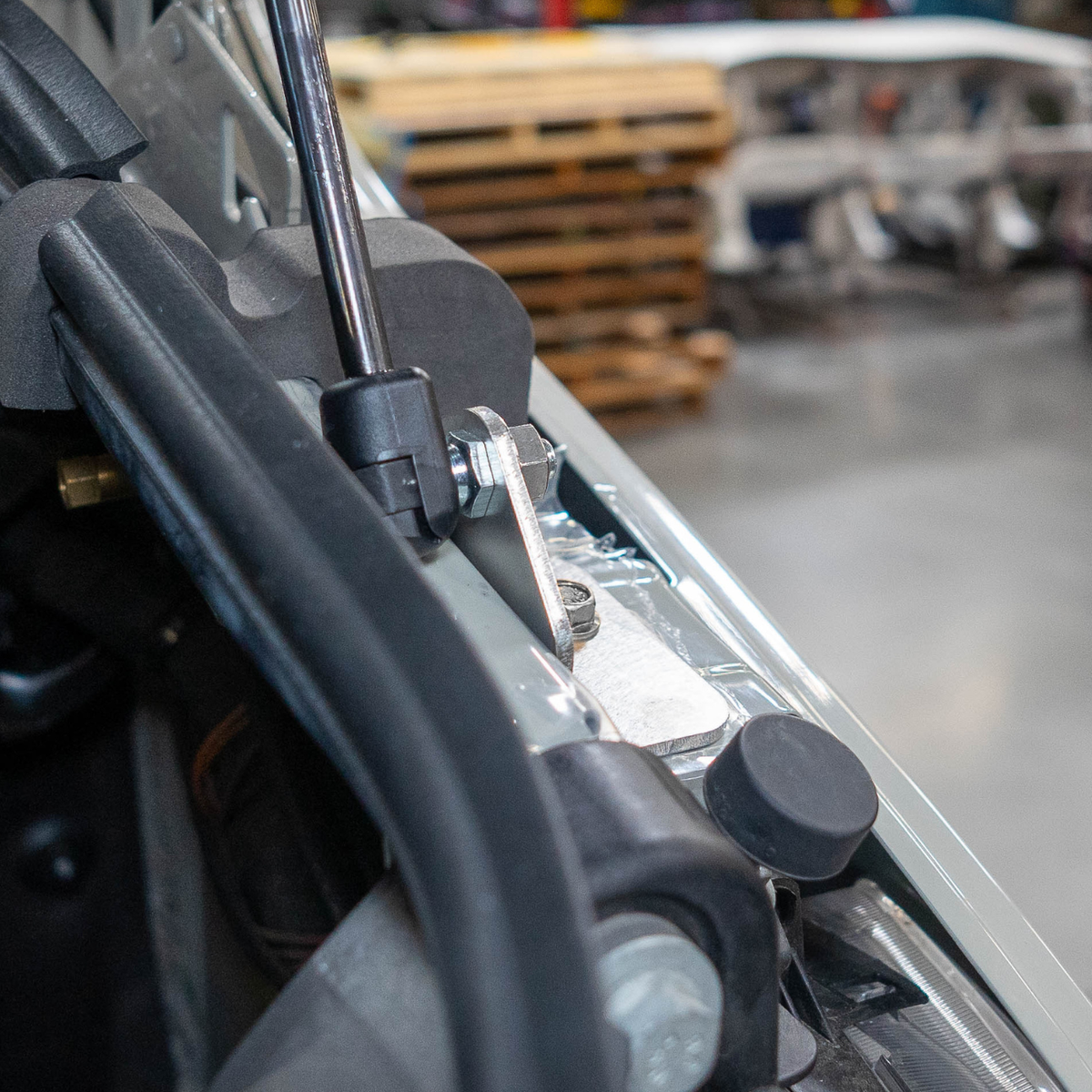 2019+ Mercedes Sprinter Van SDHQ Built Hood Strut Kit
