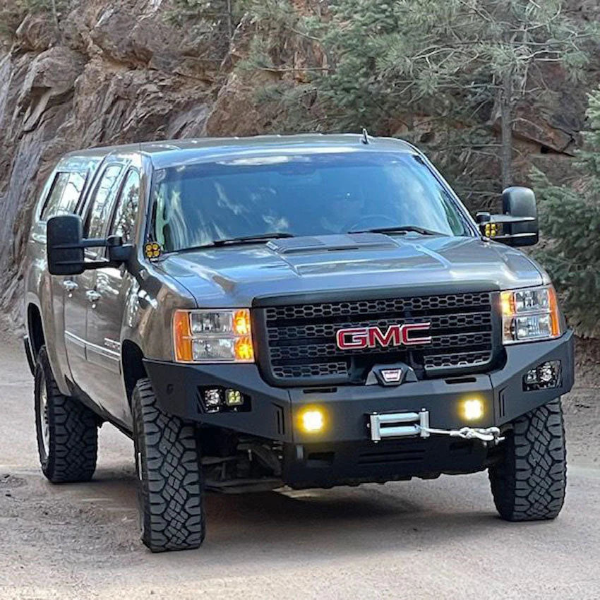 2011-2014 GMC 2500HD/3500HD FRONT OCTANE WINCH BUMPER Front View